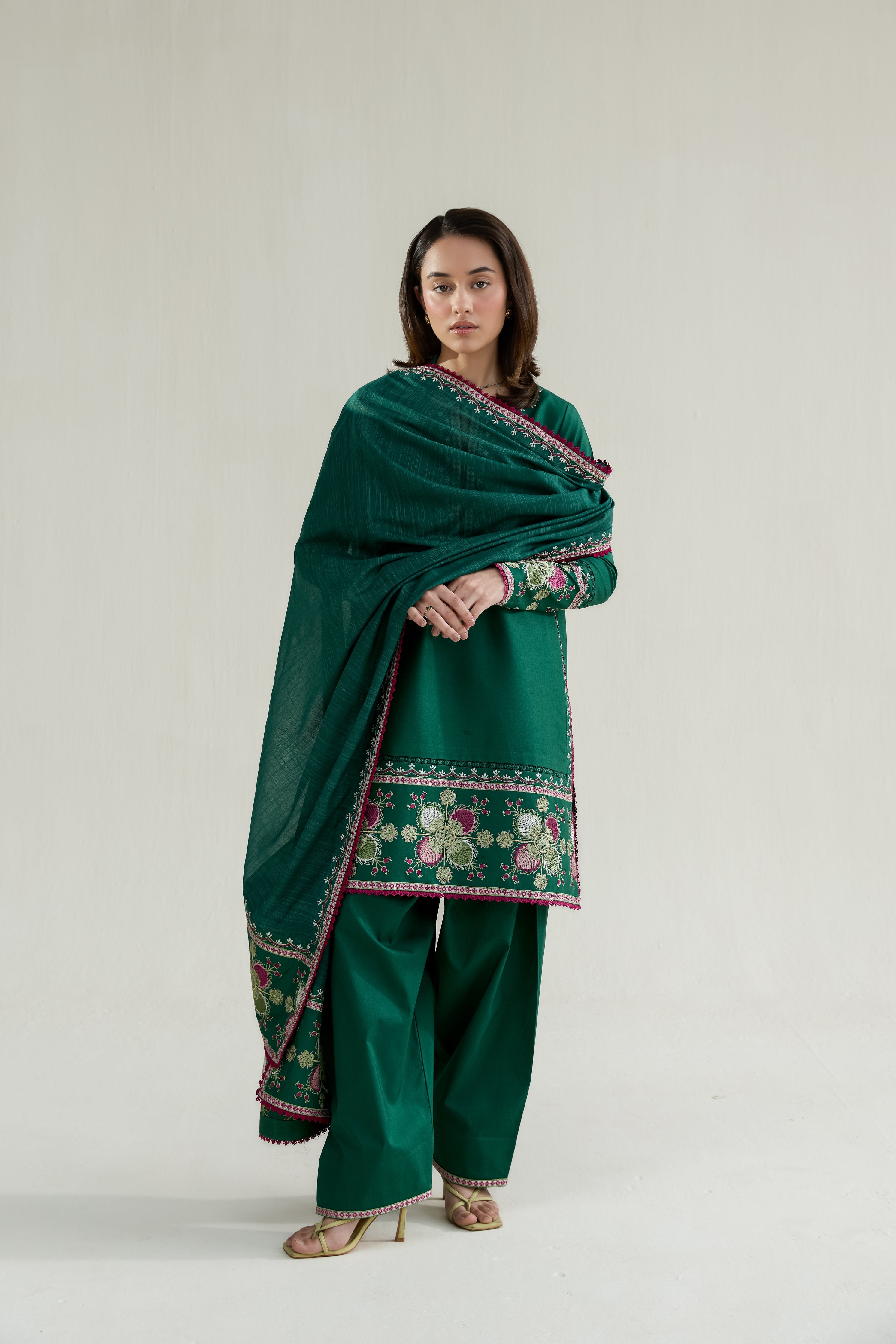 EMERALD GREEN LUXURY EMBROIDERED LAWN 3PCS SET (NPA3-26413) - READY TO WEAR /READY TO SHIP
