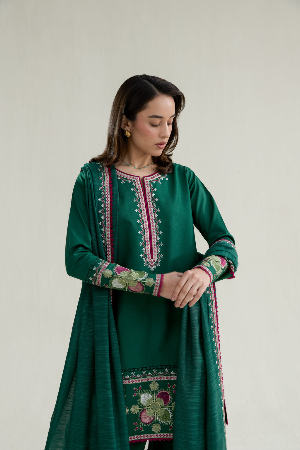 EMERALD GREEN LUXURY EMBROIDERED LAWN 3PCS SET (NPA3-26413) - READY TO WEAR /READY TO SHIP