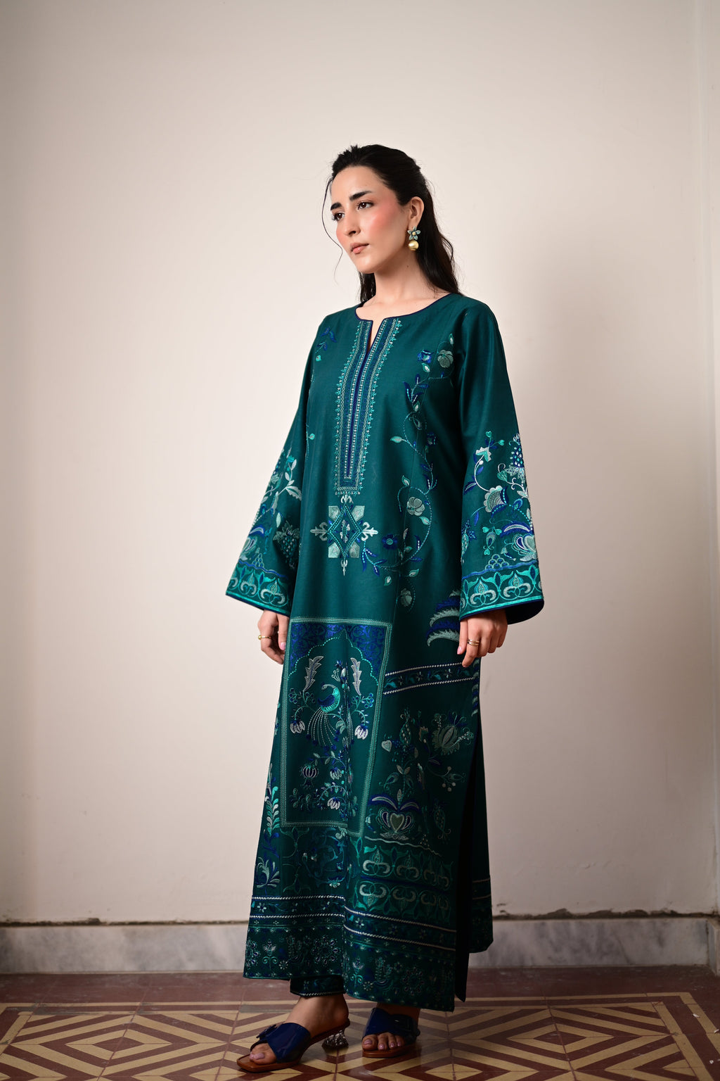 RINA LUXURY EMBROIDERED LAWN SET (NEL-26624) READY TO SHIP