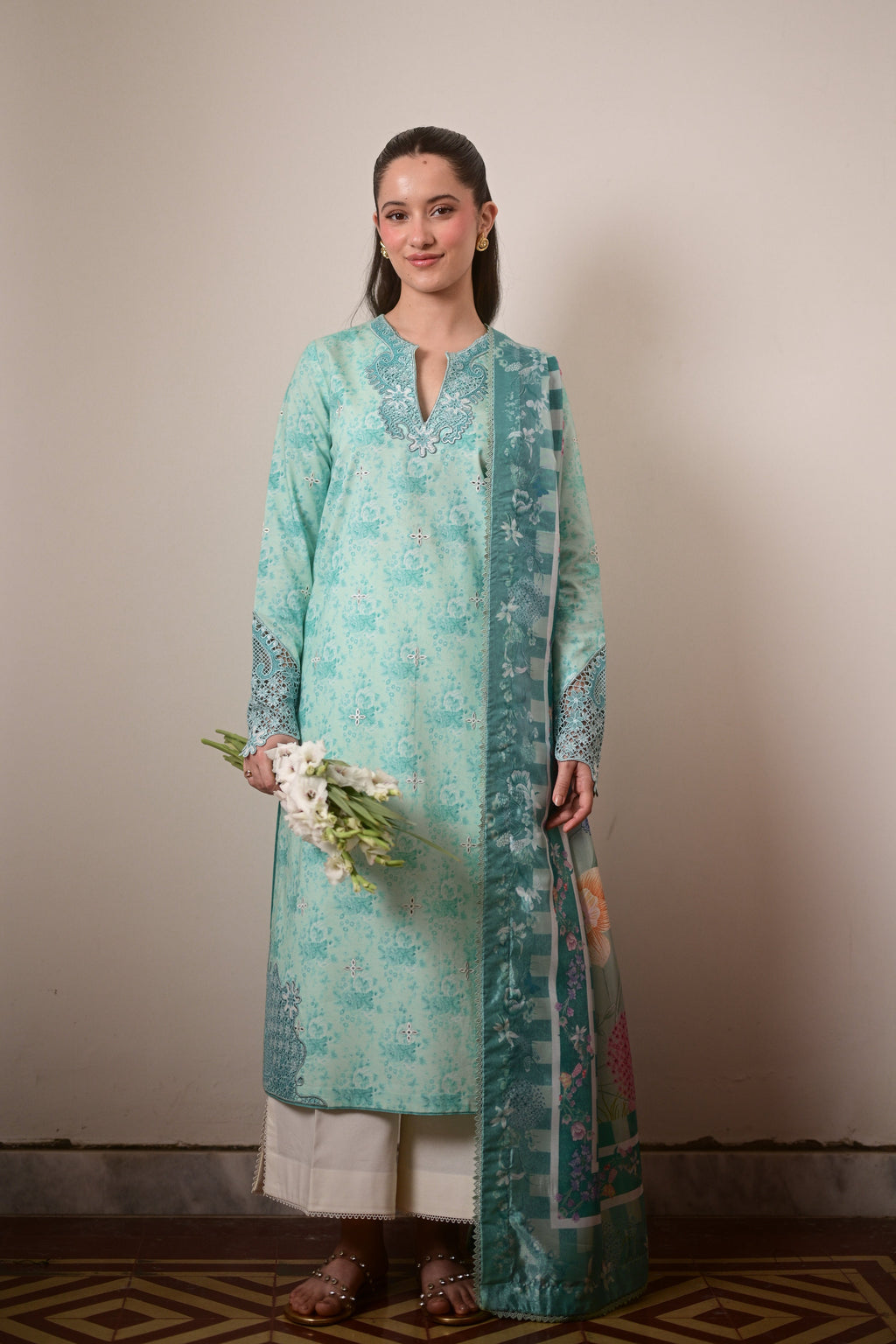 AQUA GARDEN LUXURY PRINTED EMBROIDERED LAWN SET (NEL-26621) /READY TO SHIP