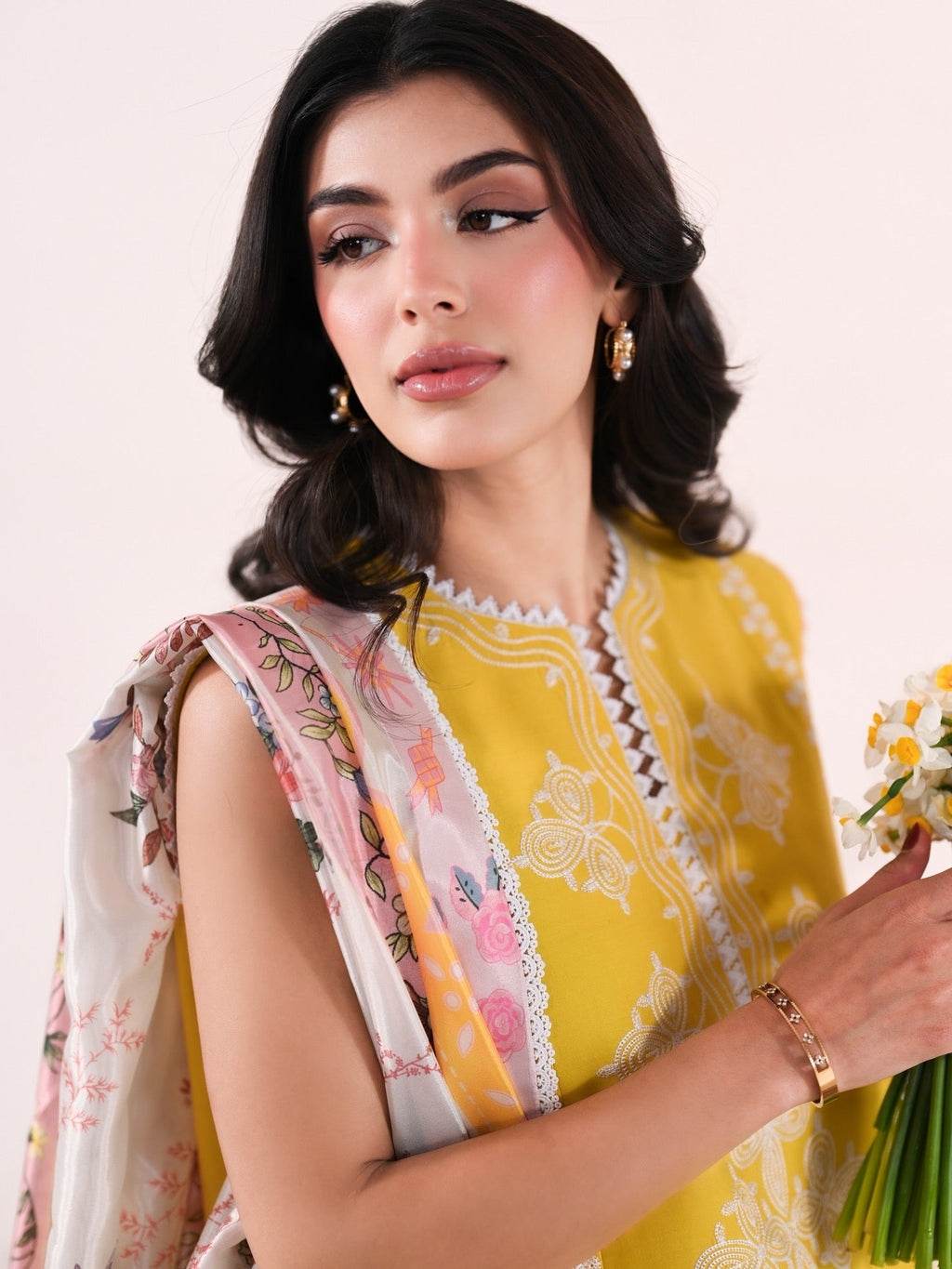 TUSCAN DAISY LUXURY EMBROIDERED LAWN 3PCS SET (NPA3-26415) - READY TO WEAR / READY TO SHIP