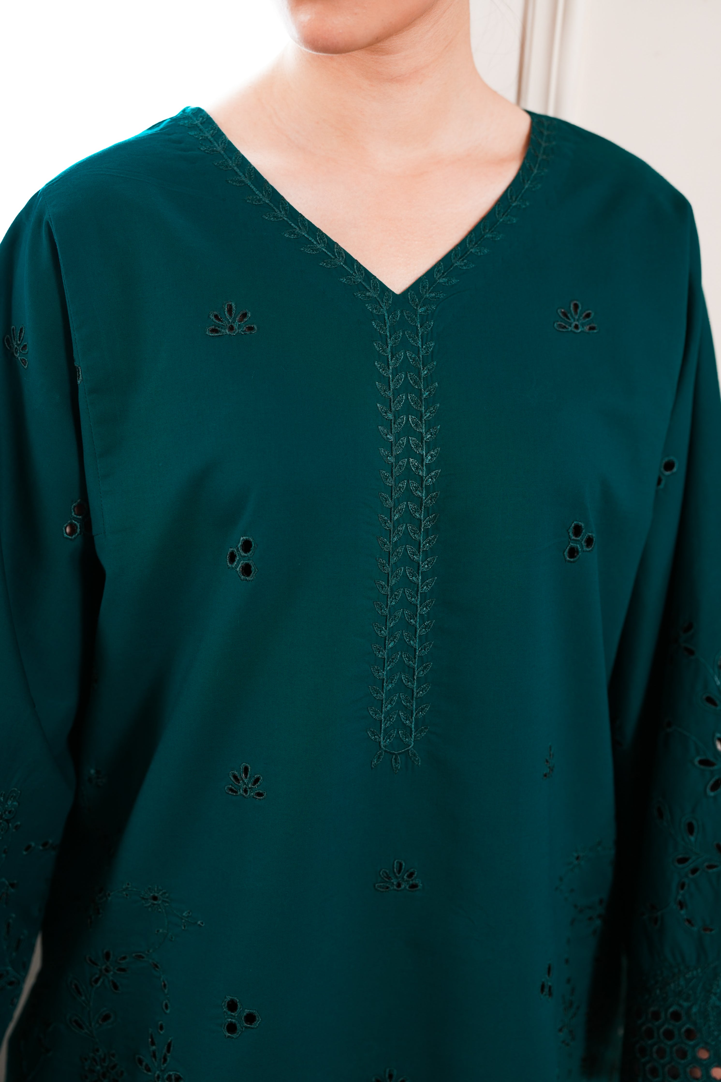 EMERALD CO-ORD LUXURY EMBROIDERED 2PCS SET (NPA2-26304)-READY TO WEAR STAYCATION 2026 READY TO SHIP