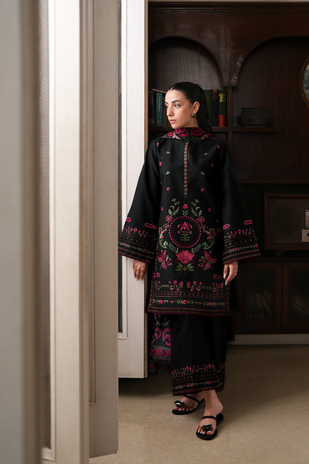 BLACK LUXURY EMBROIDERED LAWN 3PCS SET (NPA3-26437) - READY TO WEAR STAYCATION 2026 /READY TO SHIP