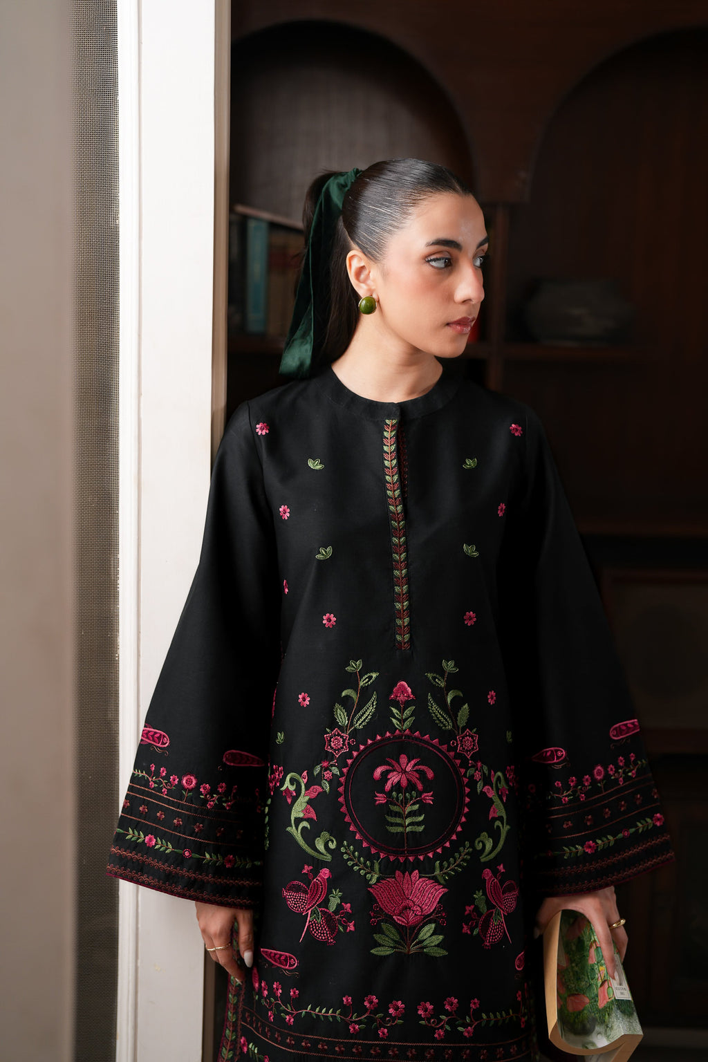BLACK LUXURY EMBROIDERED LAWN 3PCS SET (NPA3-26437) - READY TO WEAR STAYCATION 2026 /READY TO SHIP