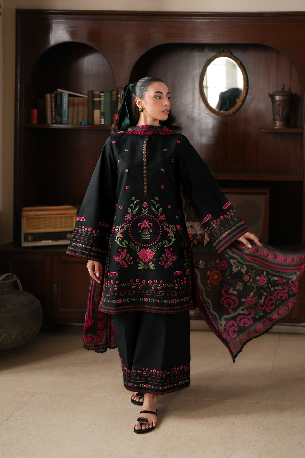 BLACK LUXURY EMBROIDERED LAWN 3PCS SET (NPA3-26437) - READY TO WEAR STAYCATION 2026 /READY TO SHIP