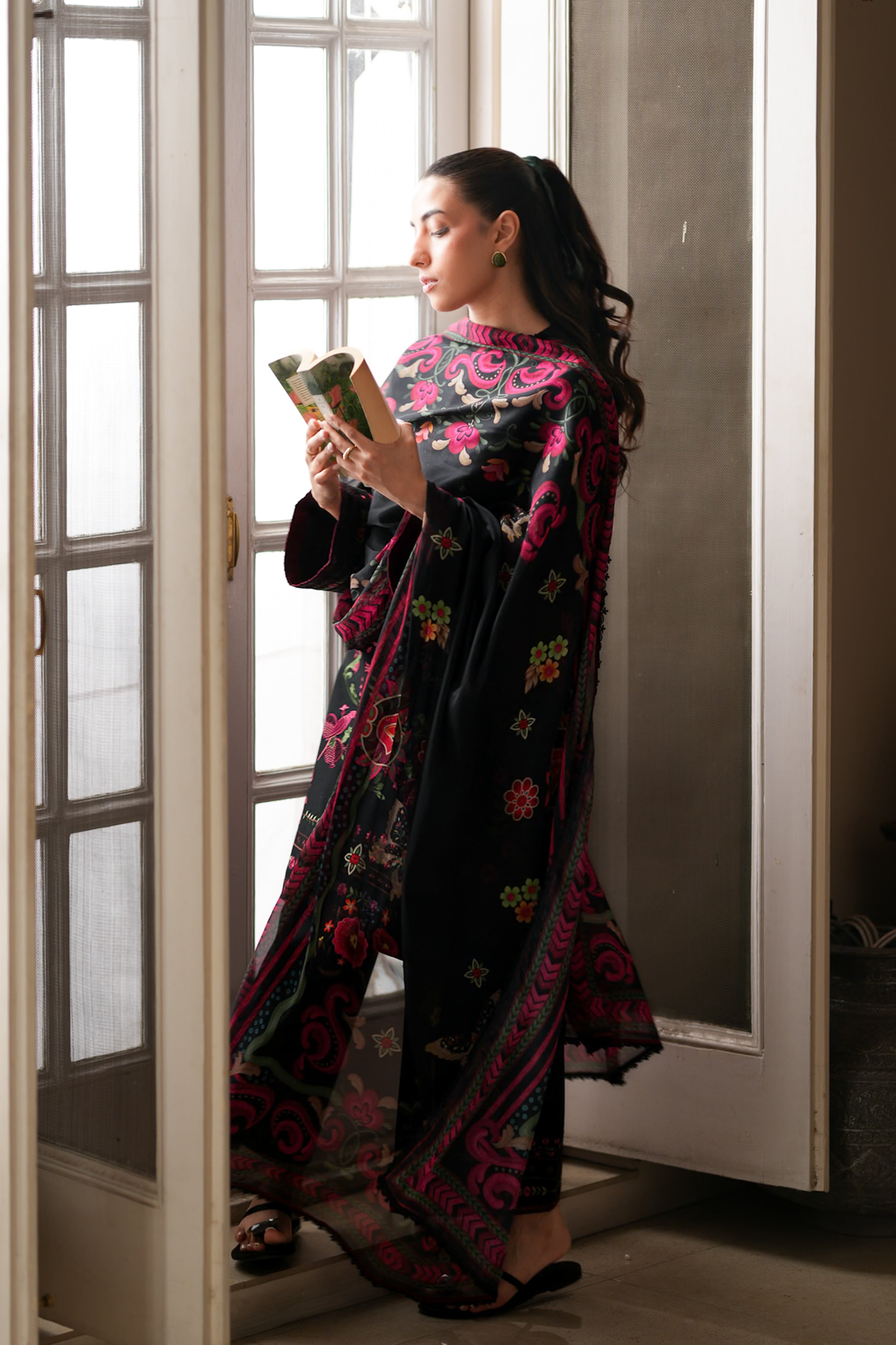 BLACK LUXURY EMBROIDERED LAWN 3PCS SET (NPA3-26437) - READY TO WEAR STAYCATION 2026 /READY TO SHIP