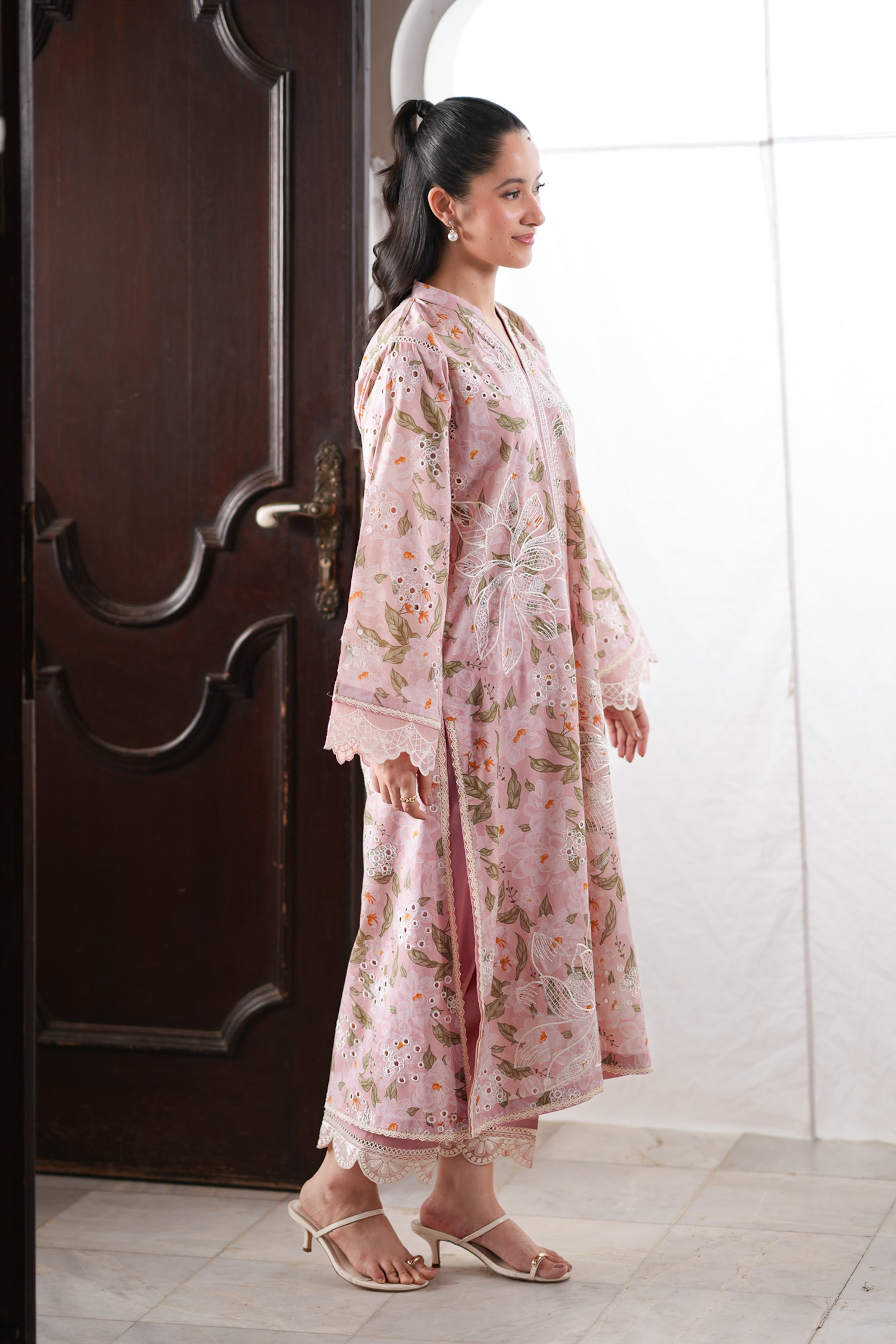 LIGHT PINK CO-ORD LUXURY PRINTED EMBROIDERED 2PCS SET (NPA2-26302) / READY TO SHIP