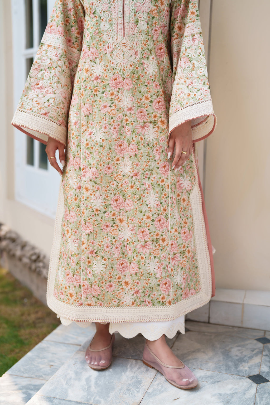 SOFT PISTACHIO LUXURY EMBROIDERED PRINTED PREMIUM COTTON 3PCS SET (NEL-26630)/ READY TO SHIP