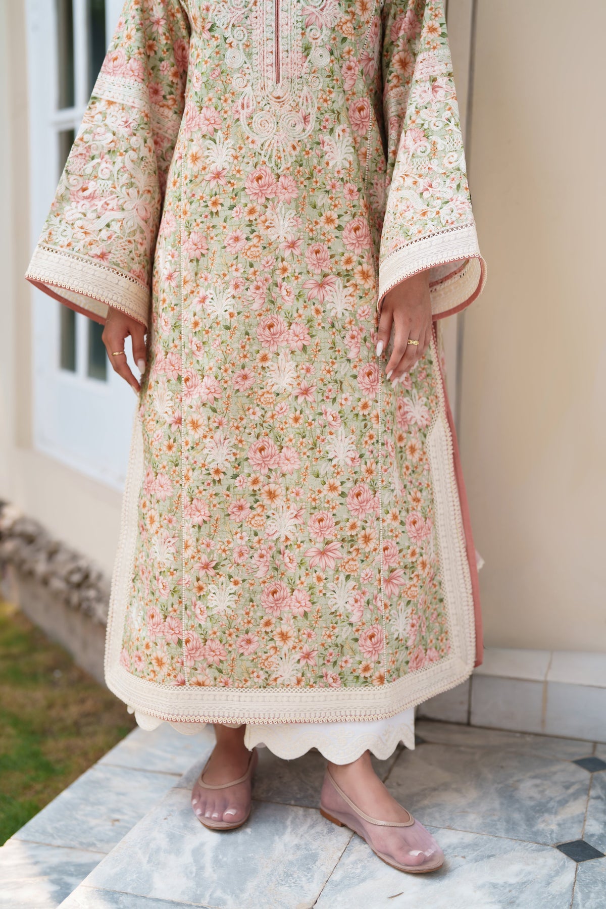 SOFT PISTACHIO LUXURY EMBROIDERED PRINTED PREMIUM COTTON 3PCS SET (NEL-26630)/ READY TO SHIP
