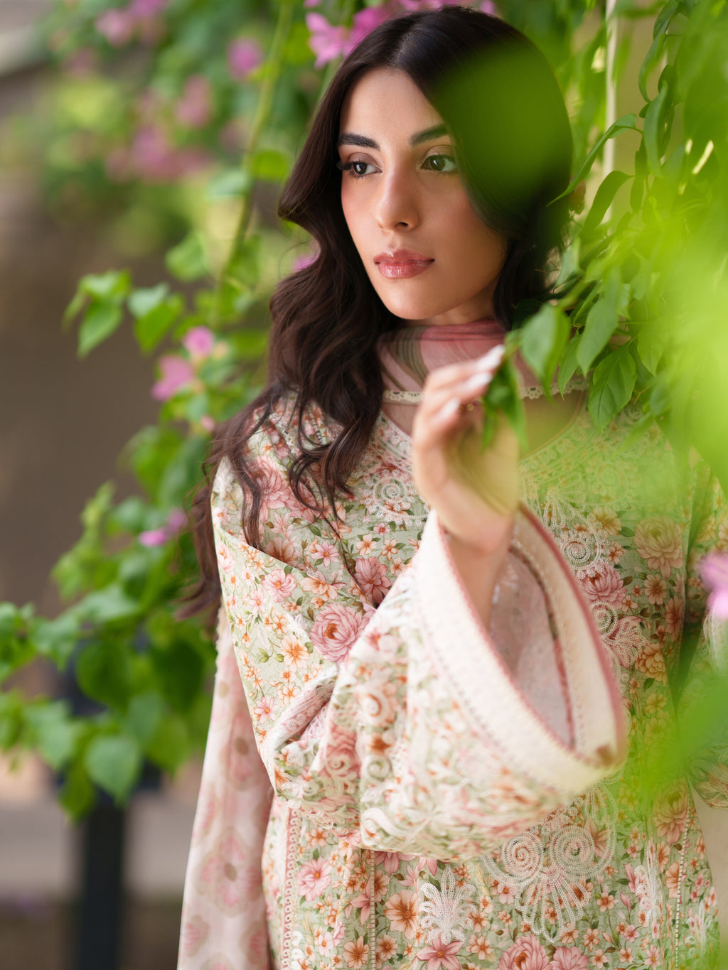 SOFT PISTACHIO LUXURY EMBROIDERED PRINTED PREMIUM COTTON 3PCS SET (NEL-26630)/ READY TO SHIP