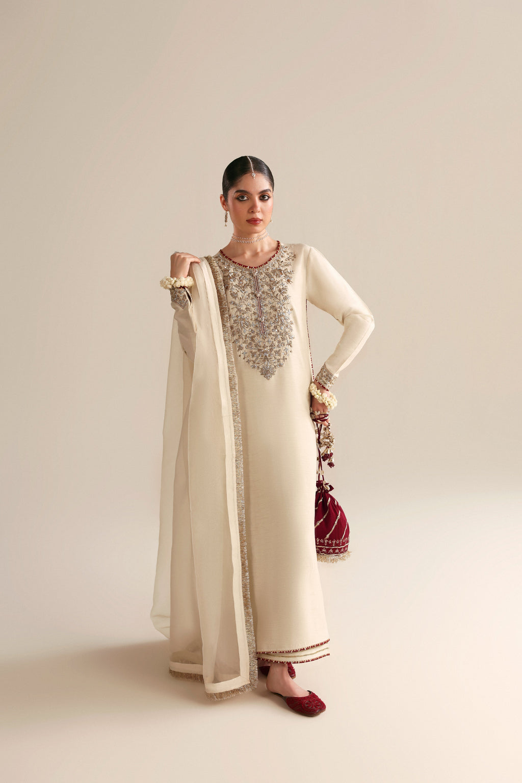 IVORY LUXURY WEDDING EDIT 2026 (NPA3-26448)