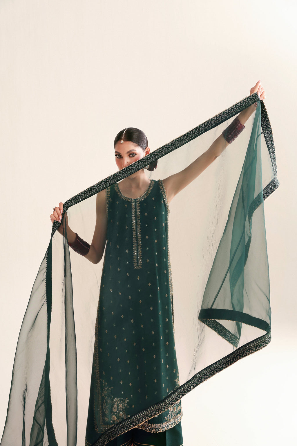 Emerald Green LUXURY WEDDING EDIT 2026 (NPA3-26446)