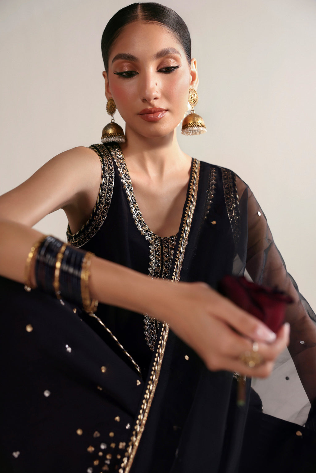 BLACK LUXURY WEDDING EDIT 2026 (NPA3-26450)