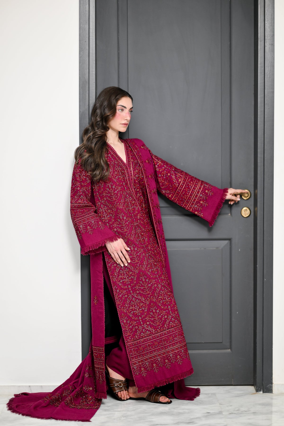 MIRA II - DEEP FUCHSIA LUXURY EMBROIDERED KARANDI 3PCS SET (NEL-26638)
