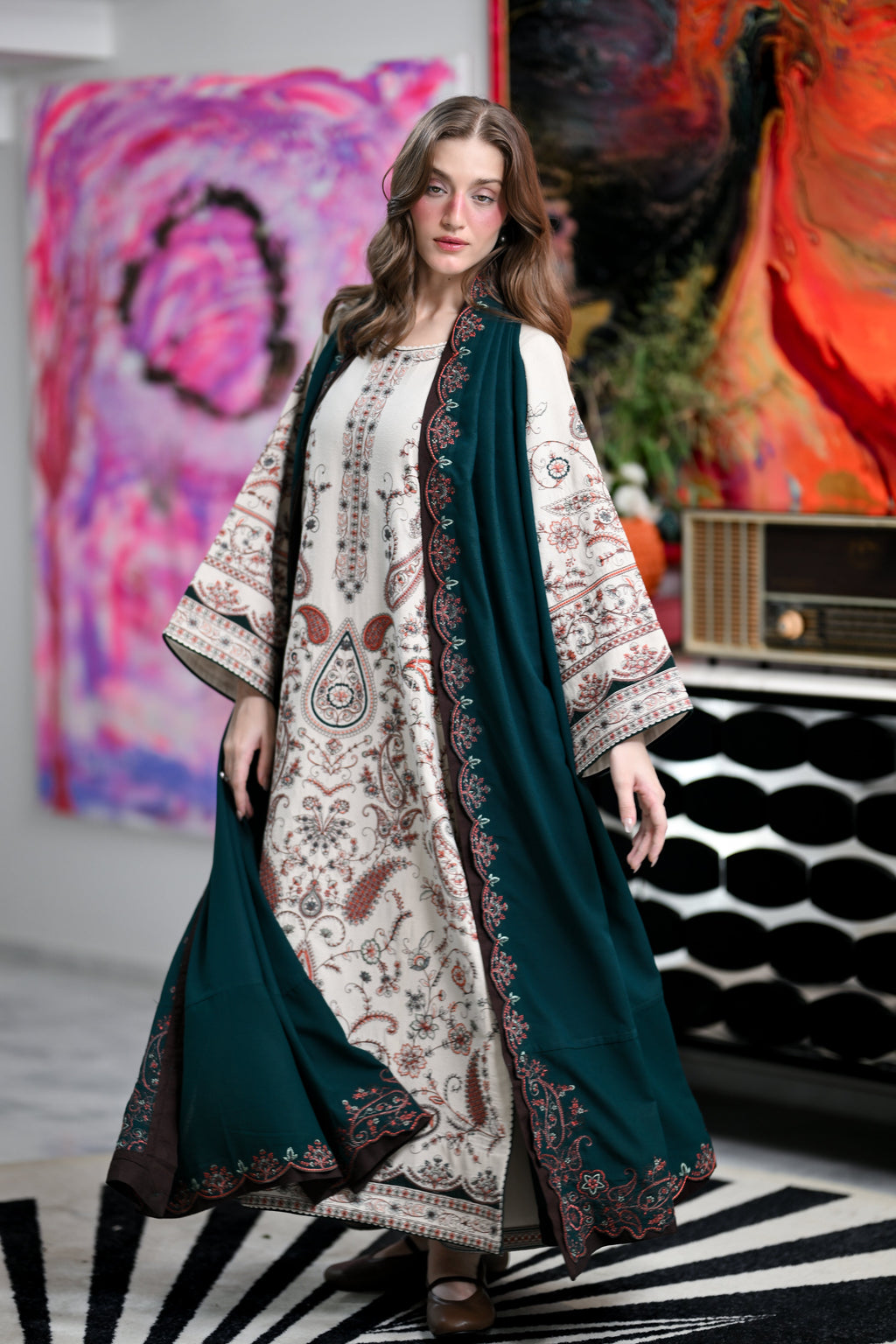 ELARA - IVORY LUXURY EMBROIDERED KARANDI 3PCS SET (NEL-26632) /  READY TO SHIP